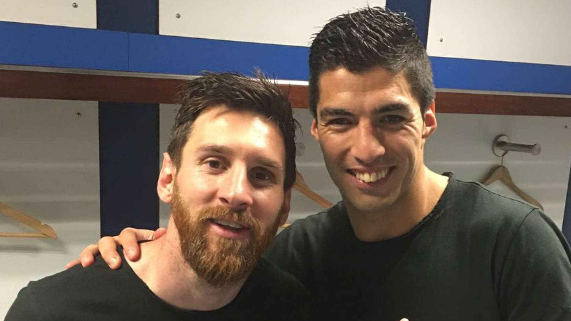 亚历山大 亚历山大